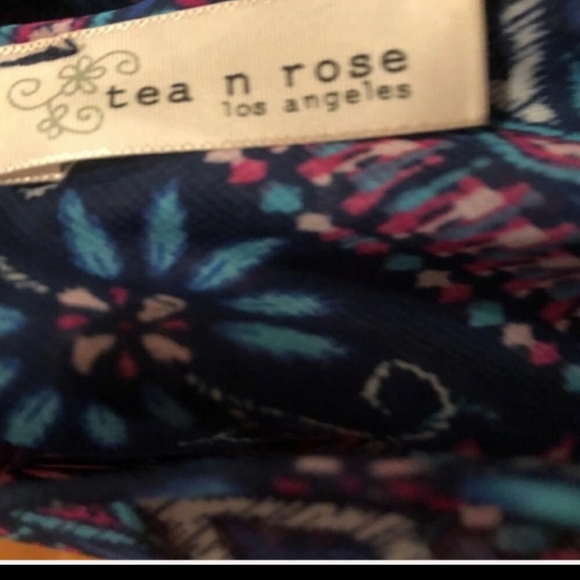 Tea n Rose kimono top - Picture 5 of 7